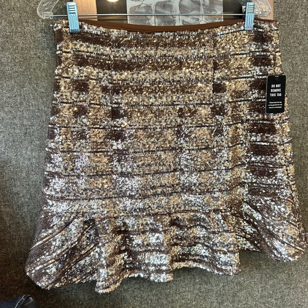 NWT Express Womens Gold Bronze Sequin Ruffle Hem Mini Skirt Size 12 Glam Party